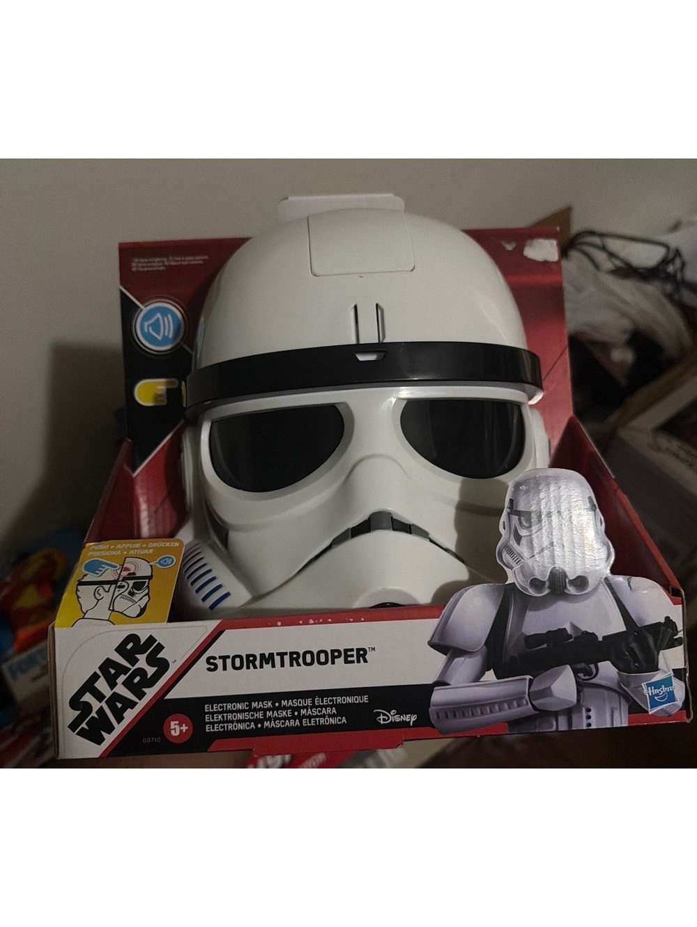 Star Wars Stormtrooper Electronic Mask - NEW